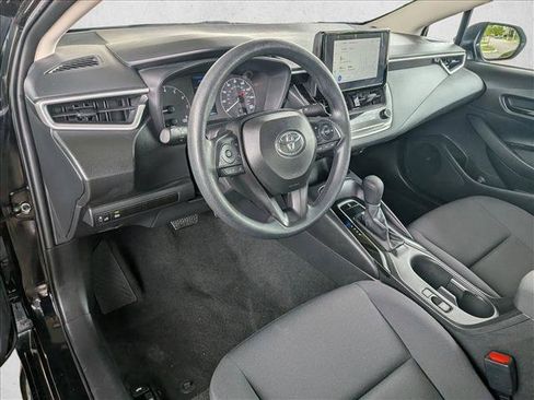 Certified 2025 Toyota Corolla LE FWD image 10