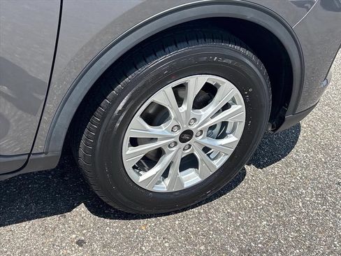 Used 2024 Ford Escape Active w/ Tech Pack #1 FWD image 28