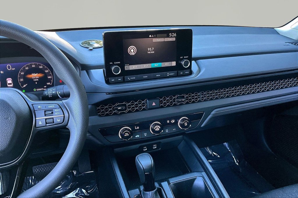 Used 2024 Honda Accord LX image 10