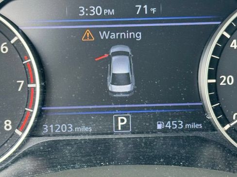 Used 2025 Nissan Altima 2.5 SV w/ SV Special Edition Package AWD/4WD image 18