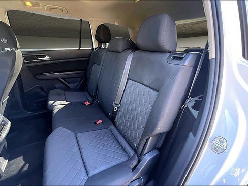 Used 2018 Volkswagen Atlas Launch Edition image 25