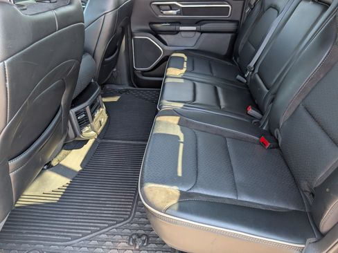 Used 2023 RAM 1500 Laramie AWD/4WD image 13