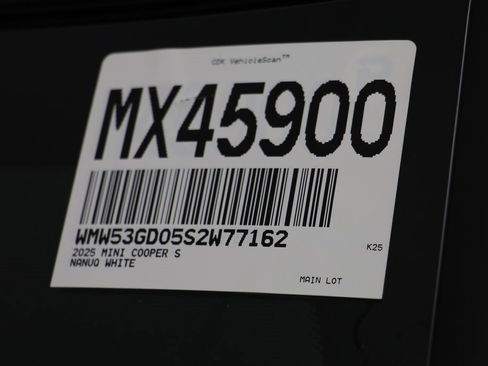 Certified 2025 MINI Cooper S image 24