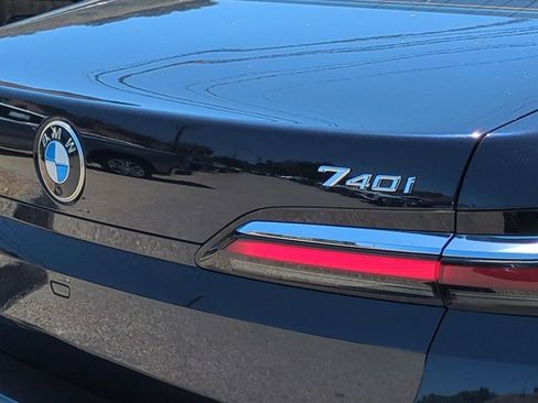 Used 2023 BMW 740i w/ Parking Assistance Package RWD image 25
