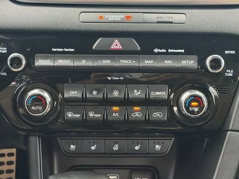 Used 2020 Kia Sportage SX w/ Paint Protection Package FWD image 21