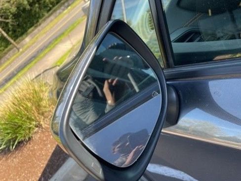 Used 2022 Subaru Crosstrek 2.0i Premium w/ Popular Package #2 image 4