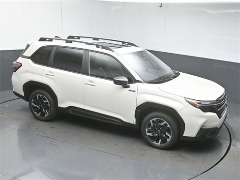 New 2025 Subaru Forester Limited image 43