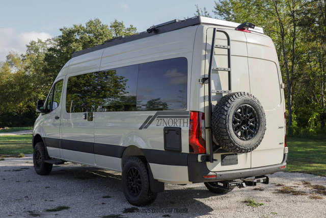 Used 2025 Mercedes-Benz Sprinter 2500 image 6