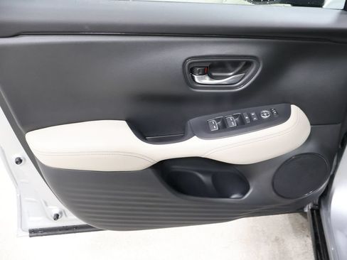 New 2027 Honda HR-V EX-L image 12