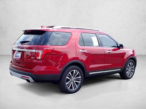 Used 2016 Ford Explorer Platinum AWD/4WD image 4