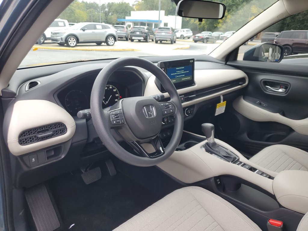 New 2027 Honda HR-V LX image 16