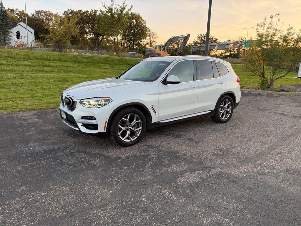 Used 2020 BMW X3 xDrive30i w/ Executive Package AWD/4WD image 4