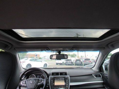 Used 2015 Toyota Camry XSE FWD image 21