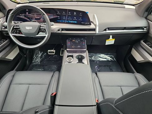 New 2027 Cadillac Vistiq Luxury AWD/4WD image 20