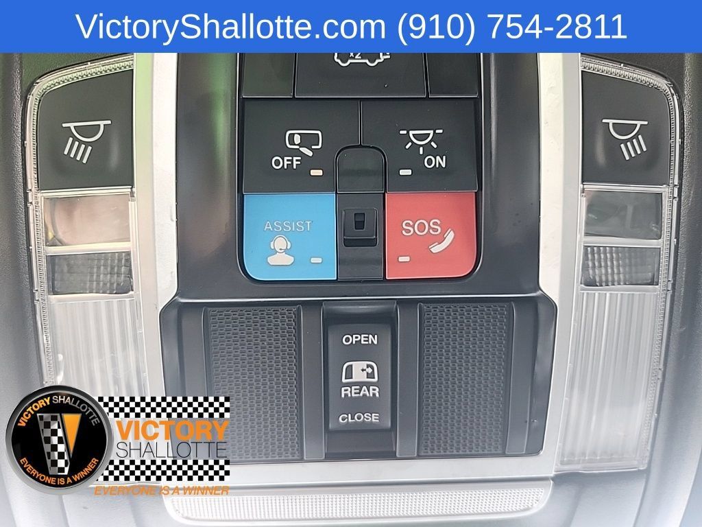 Used 2025 RAM 1500 Big Horn AWD/4WD image 41