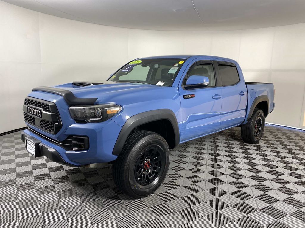 Used 2018 Toyota Tacoma TRD Pro AWD/4WD image 4