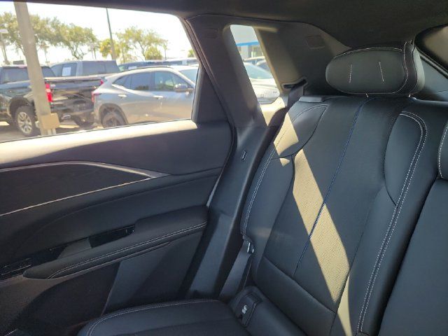 Used 2024 Cadillac Lyriq Sport AWD/4WD image 14