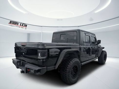Used 2022 Jeep Gladiator Sport AWD/4WD image 3