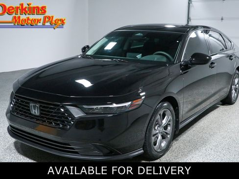 Used 2024 Honda Accord EX image 1