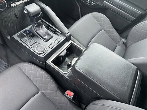 Used 2025 Toyota Tacoma SR5 image 24