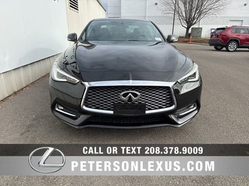 Used 2018 INFINITI Q60 2.0t w/ Moonroof Package image 8