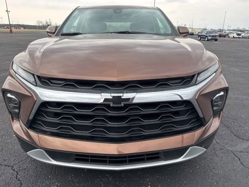 Used 2023 Chevrolet Blazer LT w/ Driver Confidence Package image 2