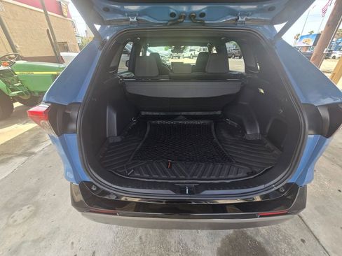 Used 2023 Toyota RAV4 SE w/ Convenience Package AWD/4WD image 51