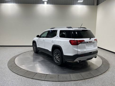 Used 2019 GMC Acadia SLT image 8