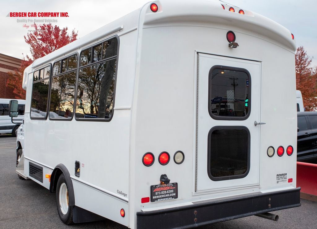 Used 2014 Ford E-350 and Econoline 350 Super Duty RWD image 12