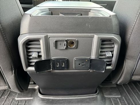 Used 2018 Ford F150 XLT w/ Equipment Group 302A Luxury AWD/4WD image 21