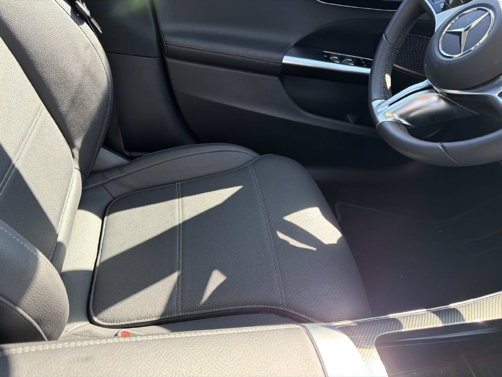 Used 2026 Mercedes-Benz C 300 Sedan image 11