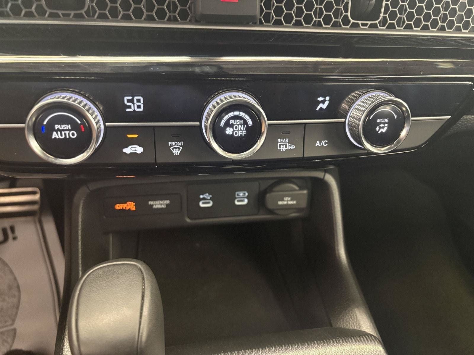 Used 2025 Honda Civic Sport image 28