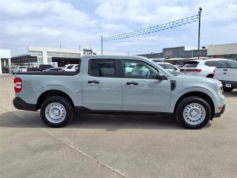 Used 2023 Ford Maverick XL image 8