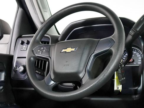 Used 2018 Chevrolet Silverado 2500 W/T w/ WT Fleet Convenience Package RWD image 25