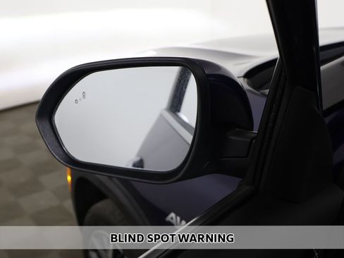 Used 2023 Kia Seltos SX image 7