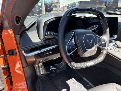 Used 2023 Chevrolet Corvette Z06 RWD image 18