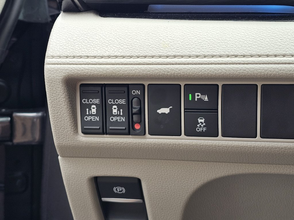 Used 2026 Honda Odyssey Elite image 24