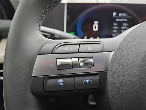 Used 2025 Hyundai Sonata SEL FWD image 16