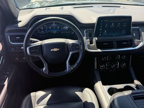 Certified 2024 Chevrolet Suburban LT AWD/4WD image 14