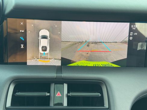 Used 2020 Porsche Taycan 4S w/ Premium Package image 35