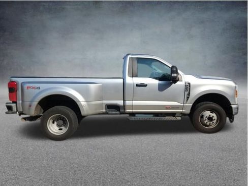 Used 2024 Ford F350 XLT w/ 360-Degree Camera Package AWD/4WD image 11