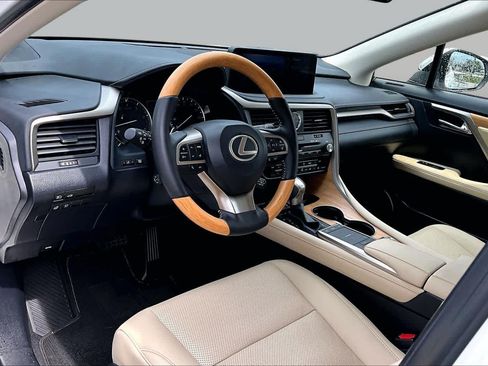 Used 2022 Lexus RX 350L FWD w/ Premium Package image 18