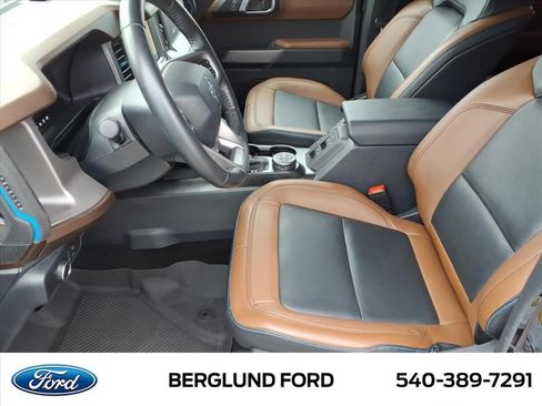 Used 2021 Ford Bronco Outer Banks AWD/4WD image 12