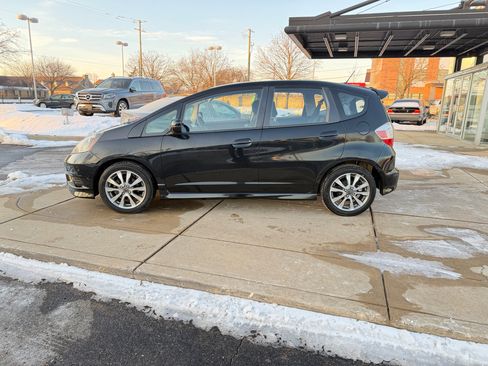 Used 2013 Honda Fit Sport image 8