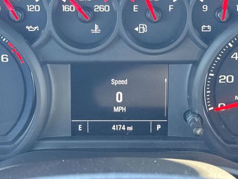 Used 2025 Chevrolet Silverado 1500 Custom image 22