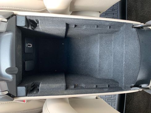 Used 2018 Lincoln MKZ Reserve w/ Luxury Package FWD image 30
