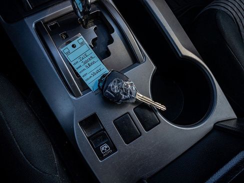 Used 2018 Toyota 4Runner SR5 image 34