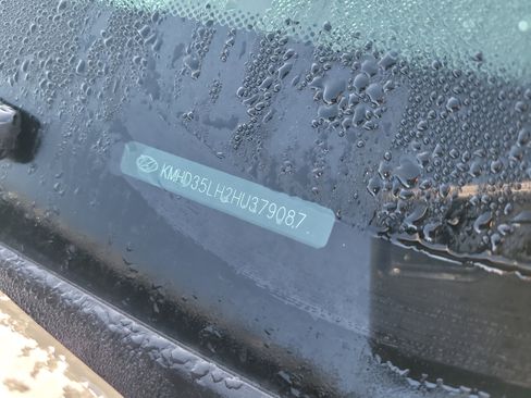 Used 2017 Hyundai Elantra GT image 10