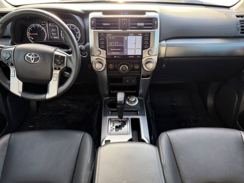 Used 2022 Toyota 4Runner TRD Sport image 10