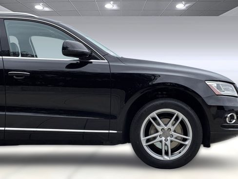 Used 2017 Audi Q5 2.0T Premium AWD/4WD image 34